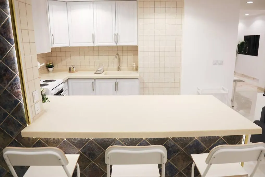Luxurious Modern Home In Front Of Jeddah City Walk 0*,